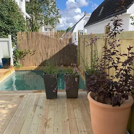 Βίλα Big 10 Min Walk From Citycenter-swimmingpool