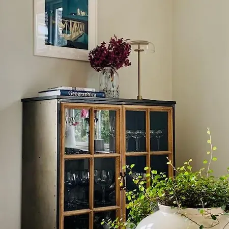 Βίλα Big 10 Min Walk From Citycenter-swimmingpool