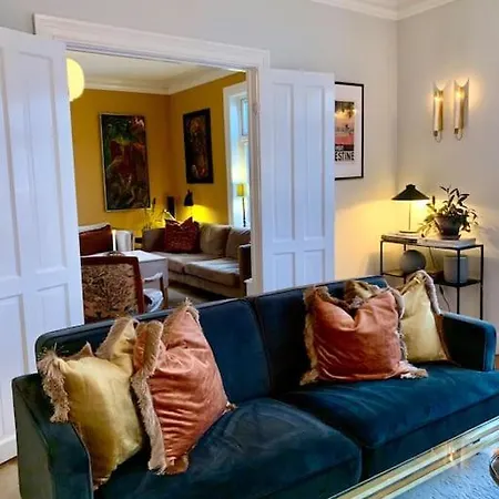 Big 10 Min Walk From Citycenter-swimmingpool Βίλα *