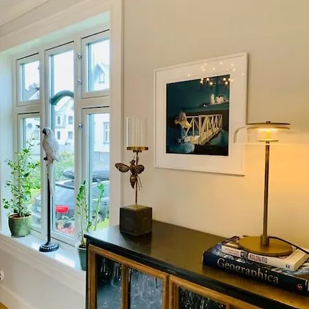 Big 10 Min Walk From Citycenter-swimmingpool Στάβανγκερ