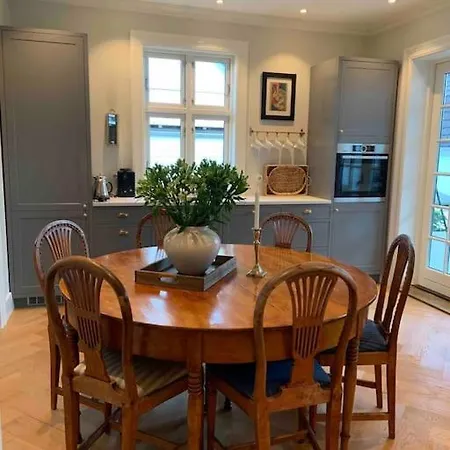 Βίλα Big 10 Min Walk From Citycenter-swimmingpool *
